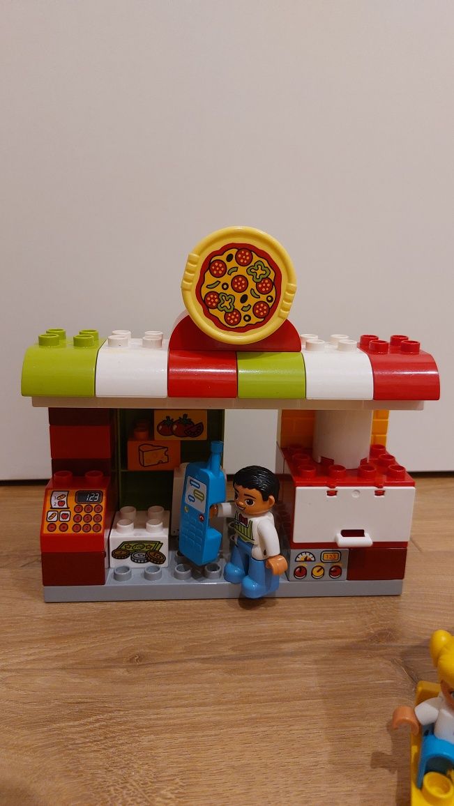 LEGO Duplo 10834 - Pizzeria