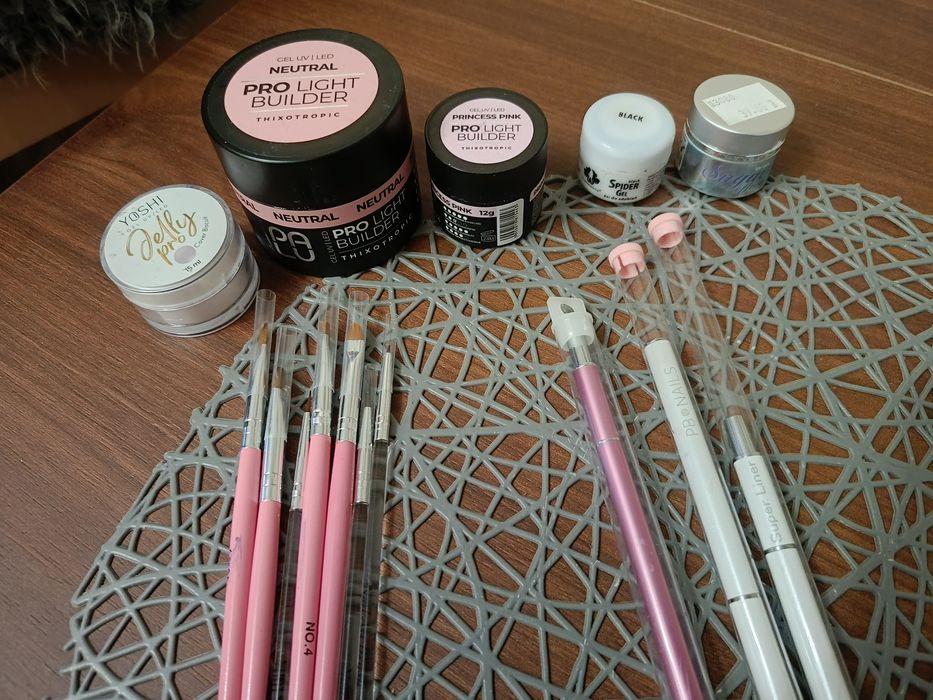 Zestaw żeli+ pędzelki