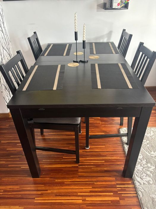 Stół jadalny + 4 krzesła IKEA - rozkładany 4-6 osób