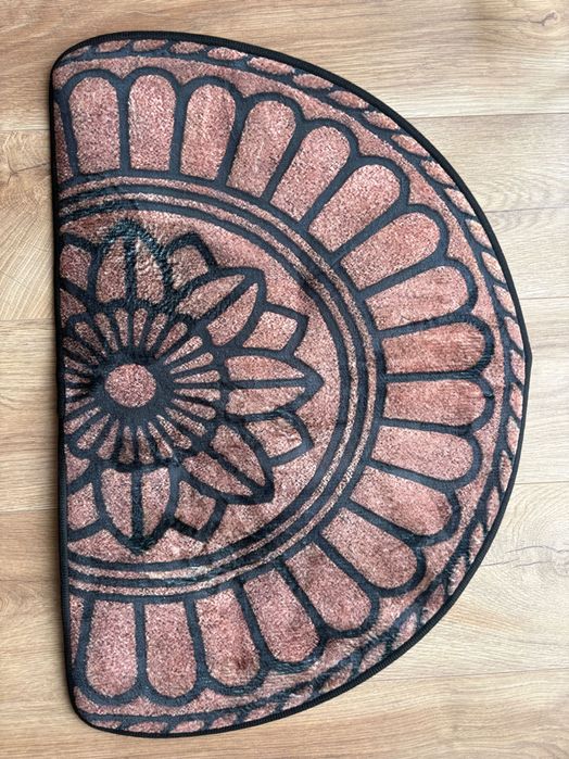 Dywanik dywan 40x60 cm nowe