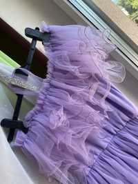 Fioletowa tiulowa sukienka xs