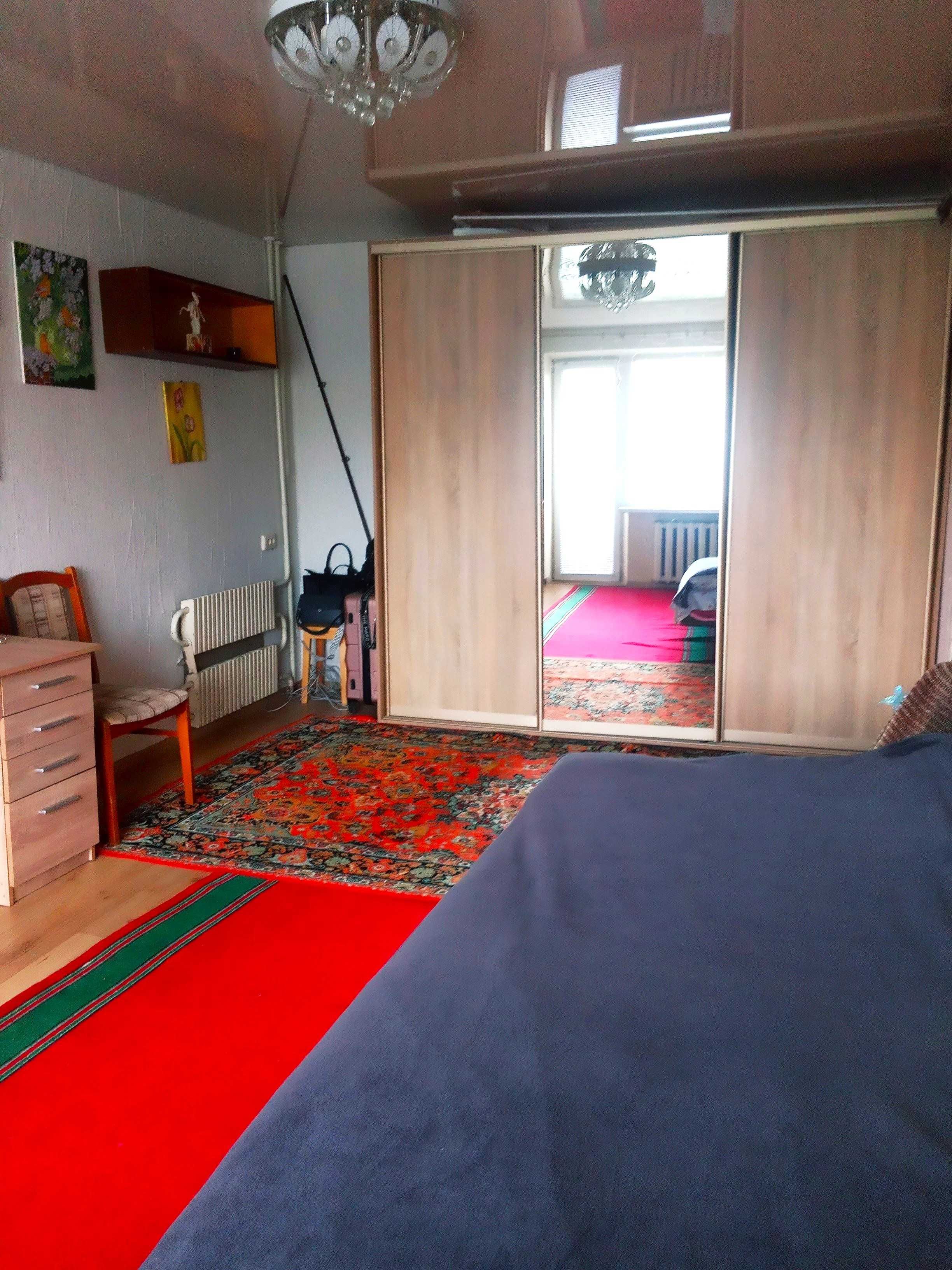 Продам 1к квартиру на Тополі-3