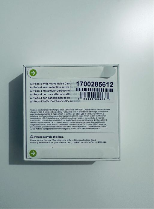 Airpods 4 Active Noise cancelation selado