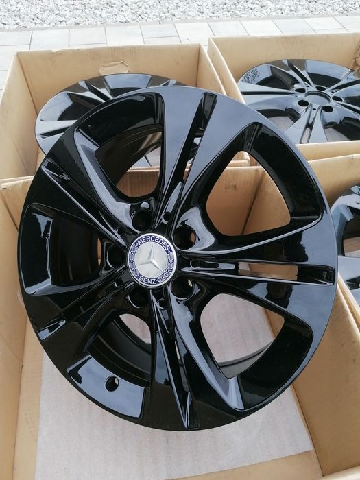 #M9C Alufelgi R17 5x112 ET48 Audi VW Seat Skoda Mercedes Mini