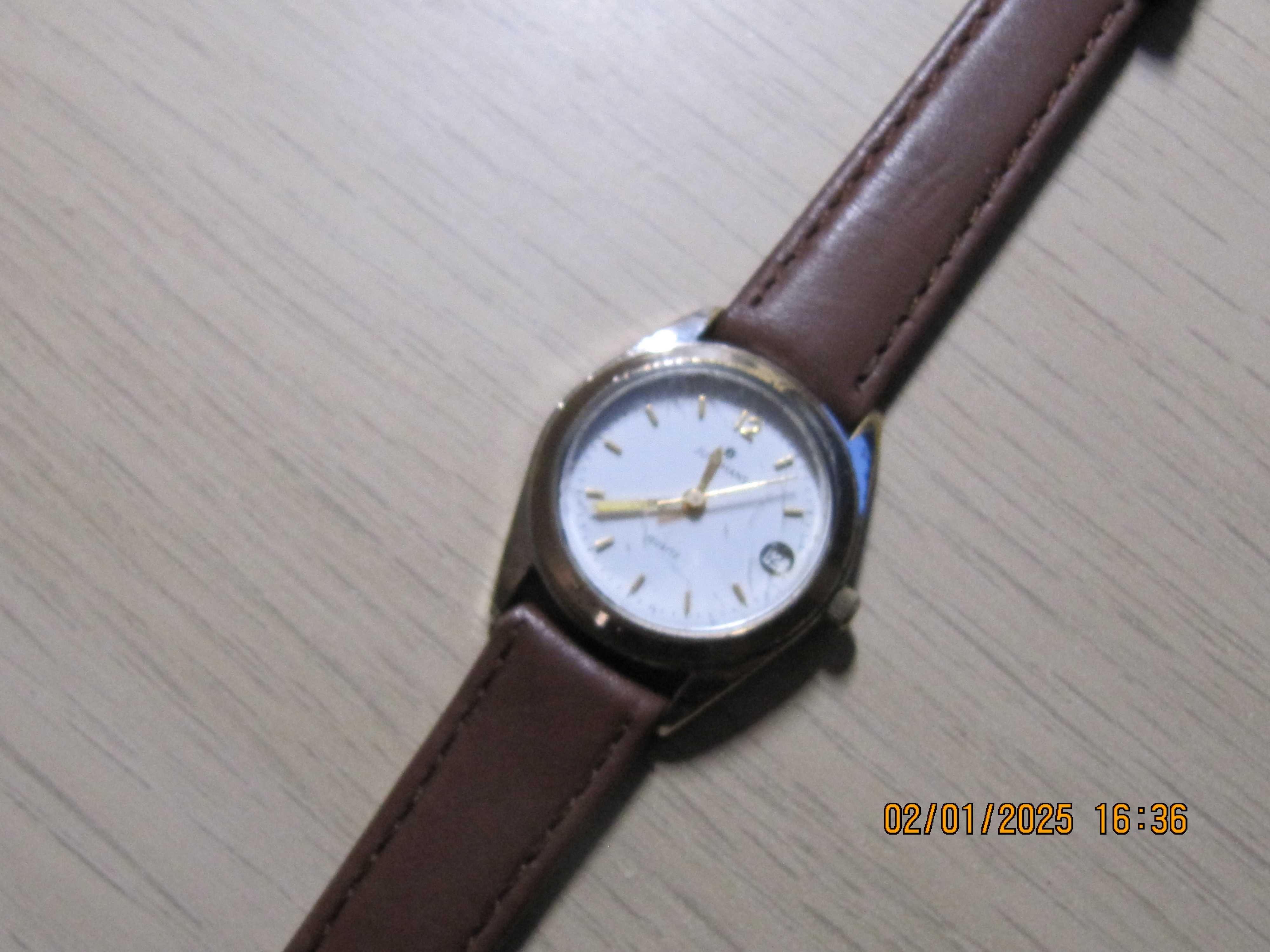 Junghans damski zegarek