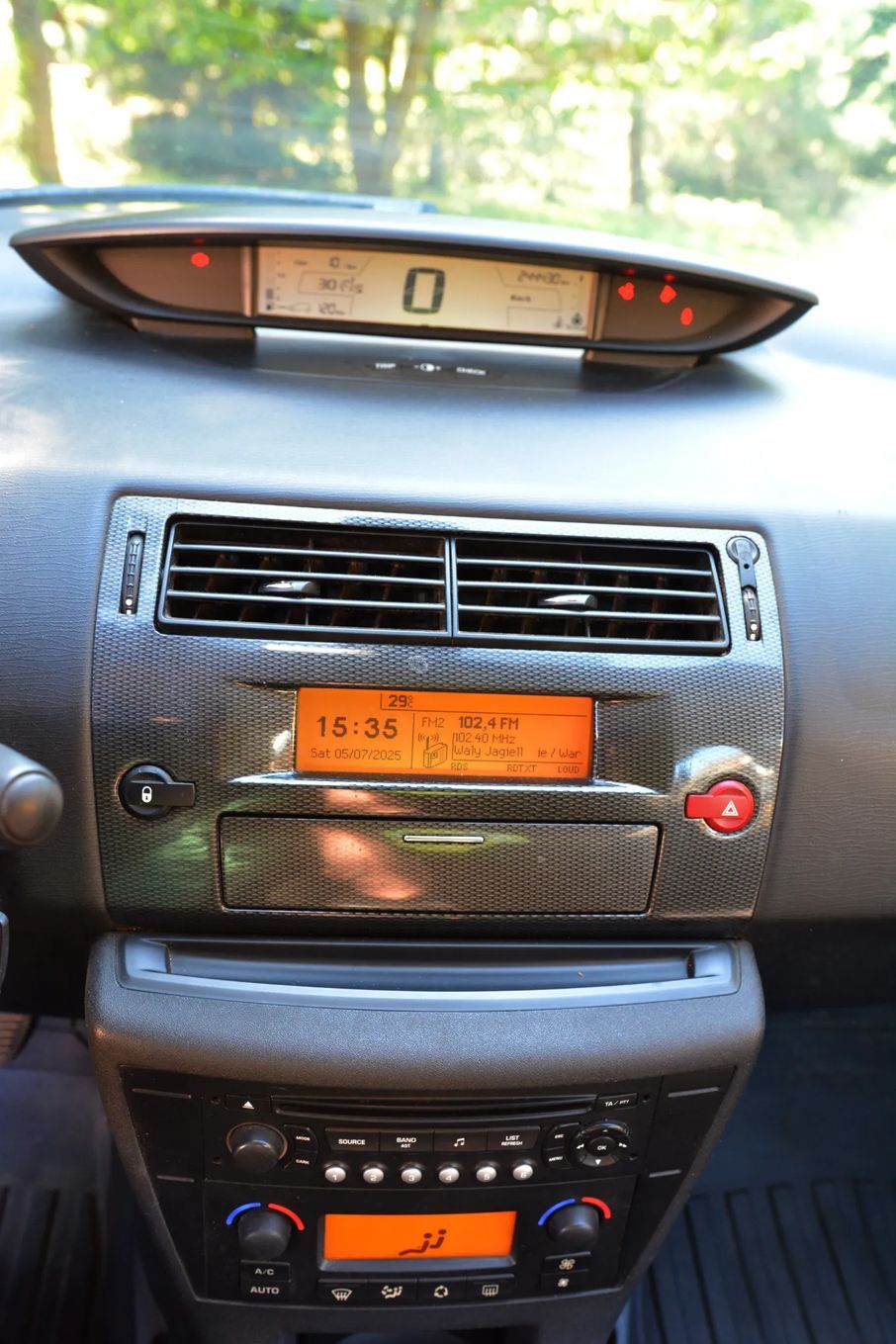 Citroën C4 C4 Zarejestrowany + LPG Badania techniczne Ogłoszenie prywatne