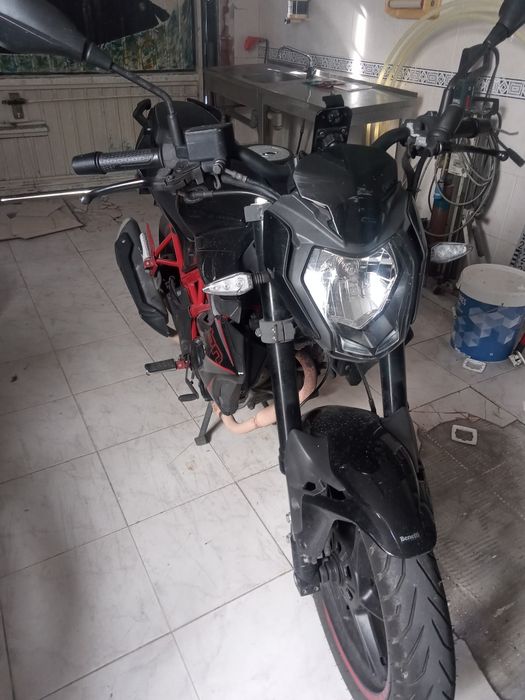 Benneli bn.   125