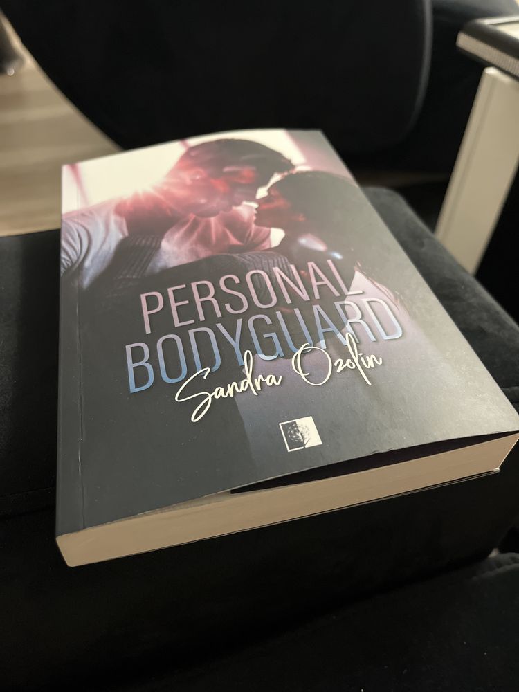 Personal Bodyguard Sandra Ozofin