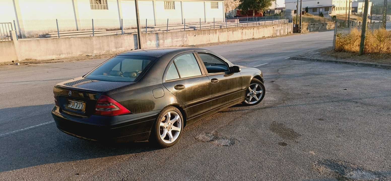 Mercedes C220 cdi RESERVADO