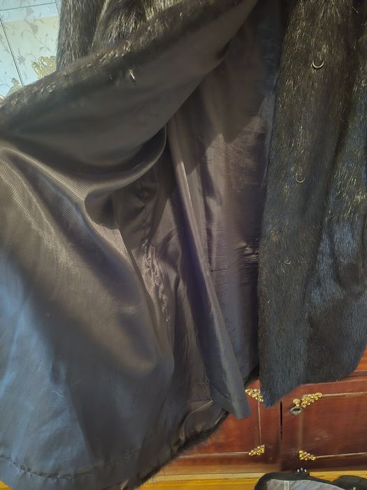 Продам шубу нутрия как норка, сост идеальное