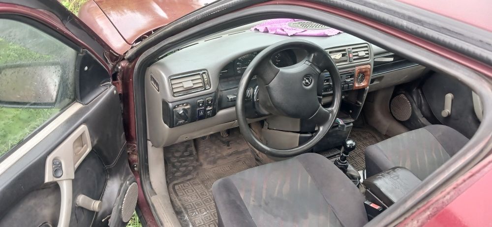 Opel Vectra A 2.5 Газ/Бенз.