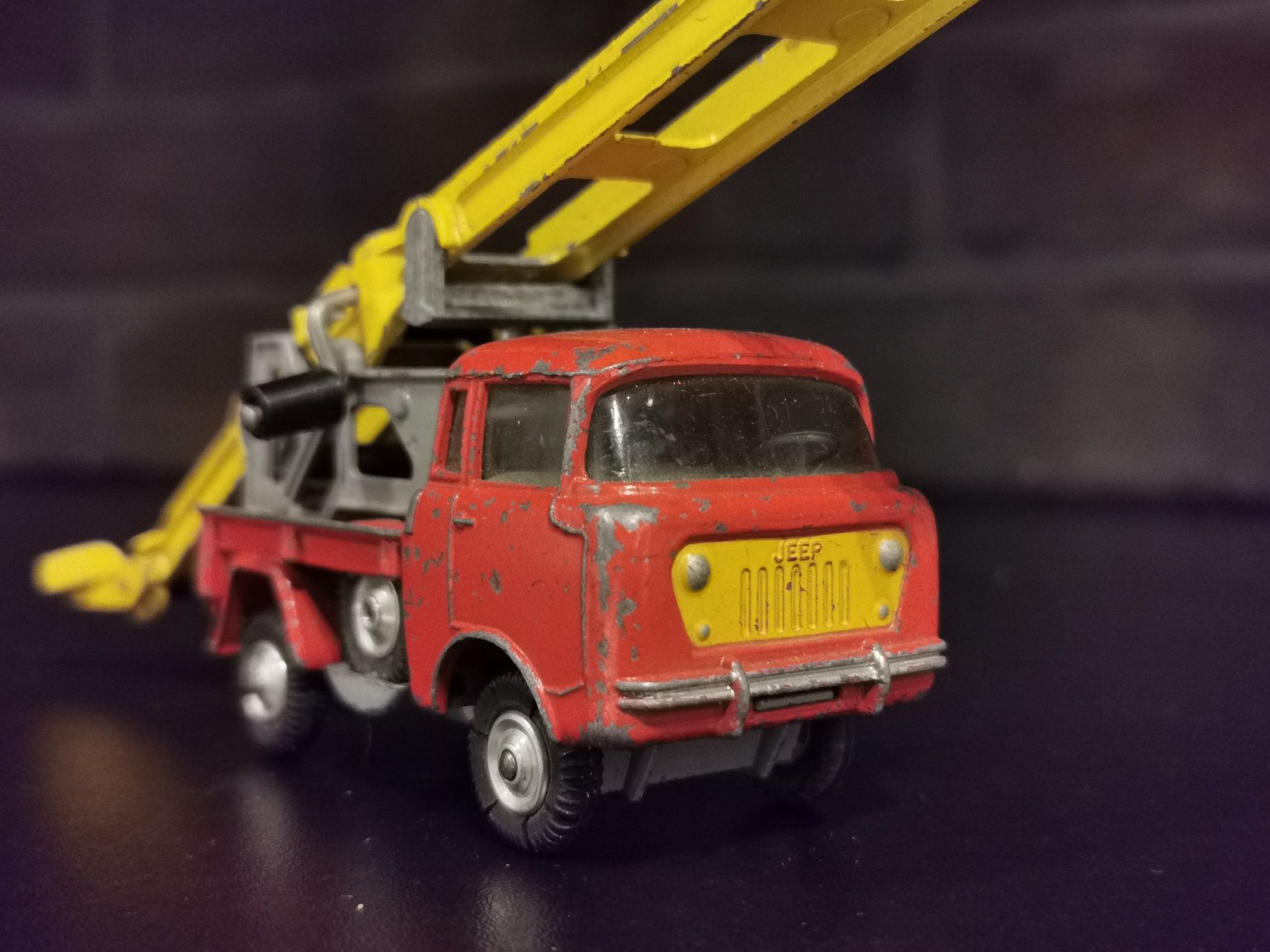 Jeep FC-150 Corgi Toys
