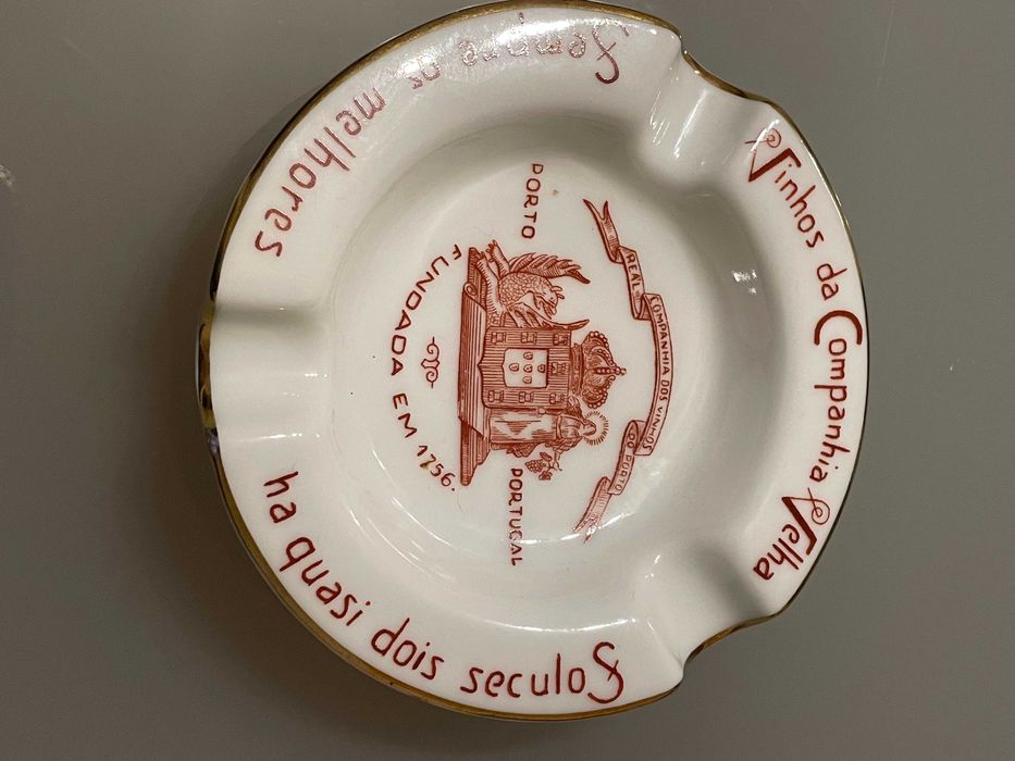 Cinzeiro Vista Alegre Real Companhia Velha