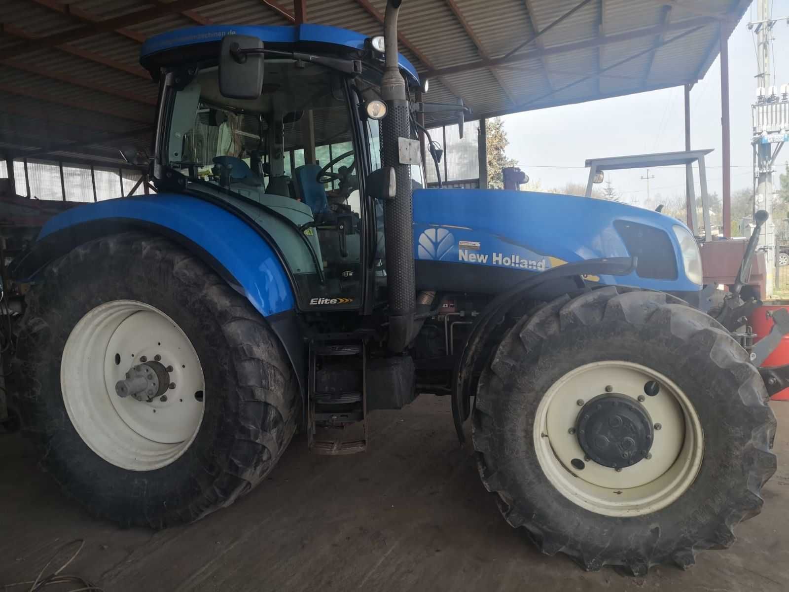 ciągnik rolniczy New Holland T6070