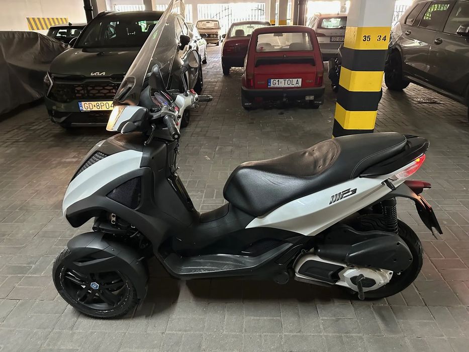 Piaggio MP-3 Piaggio MP3 LT Yourban, kat. B, L5e