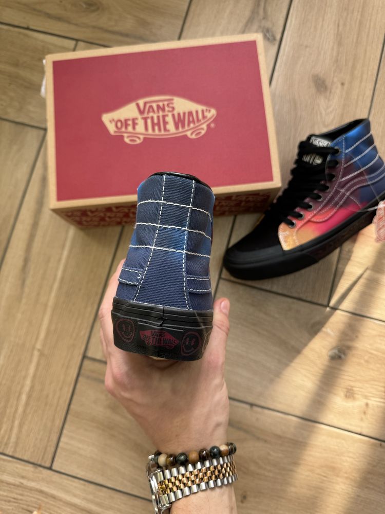Wysokie Kolorowe Trampki Damskie Vans Czarne Sneakersy