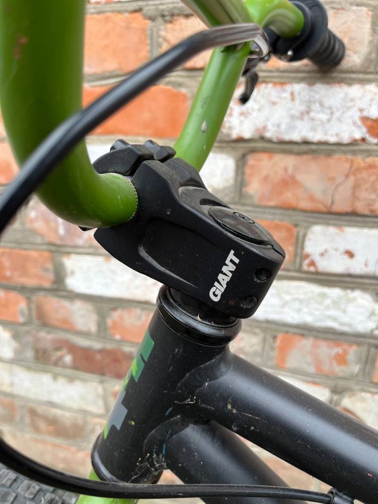 Велисопед giant bmx трюковий