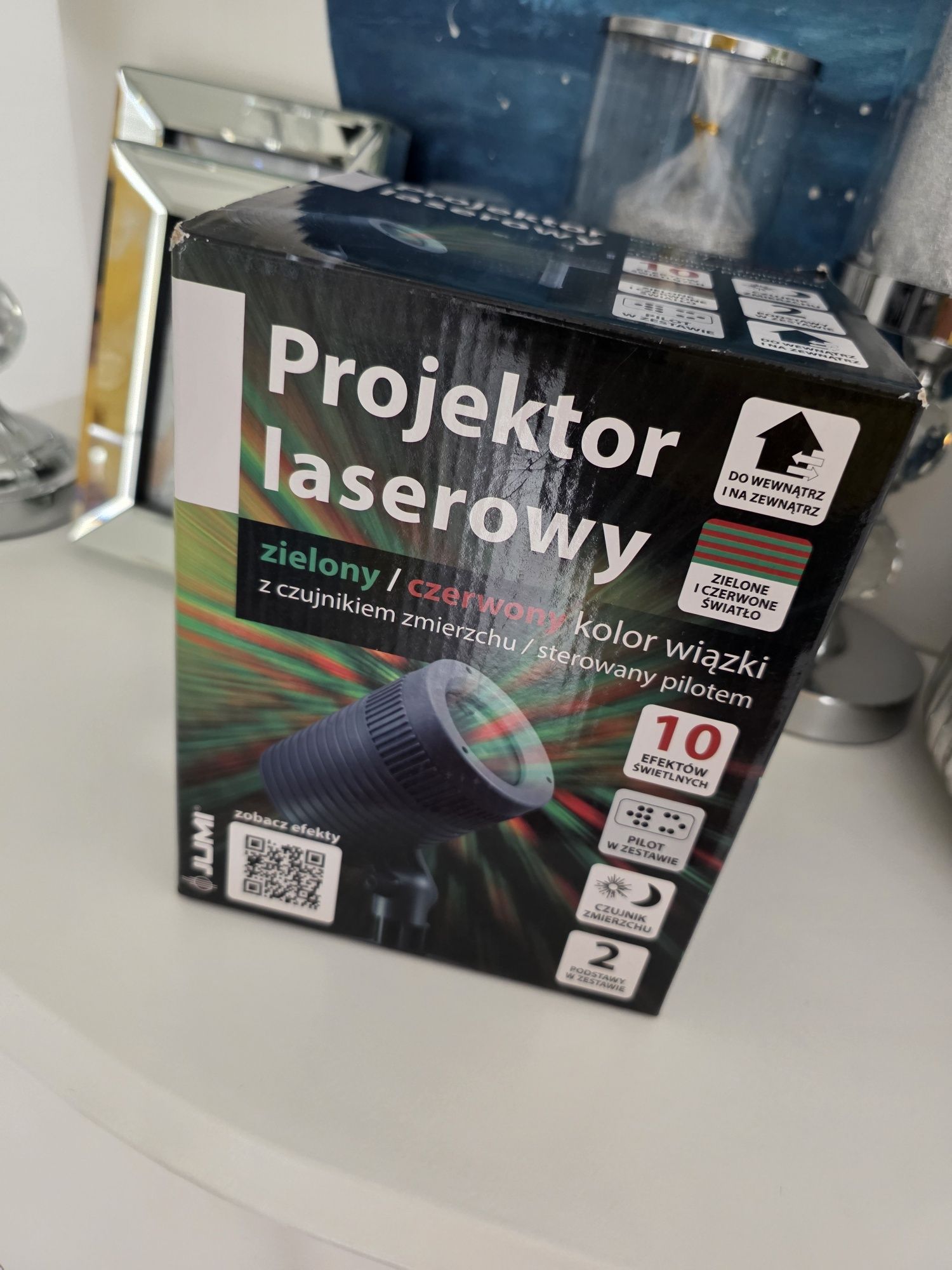 Projektor laserowy z czujnikiem zmierzchu nowy