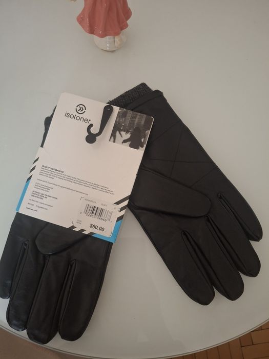 Мужские перчатки кожаные.  Чоловічі шкіряні рукавиці.