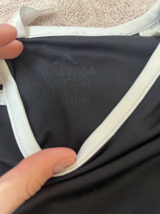 Адидас фудболка б/у