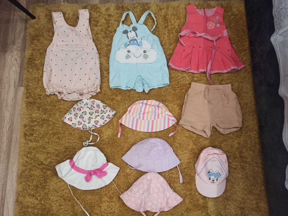 Paka ubranek dziewczęcych rozmiar 74/80 letnie