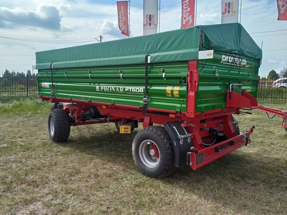 Pronar PT608  Przyczepa szerokopaletowa Pronar PT608 ład 8,46t super cena r. 2022