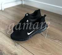 NIKE męskie czarne buty nowe sportowe czarne do biegania fitness 42