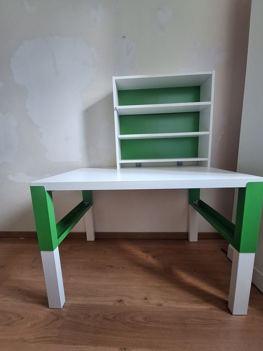 Biurko Ikea Pahl z nadstawką