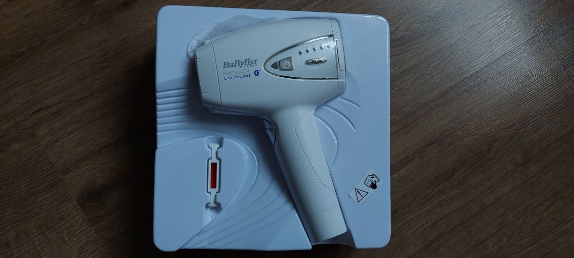 Depilator świetlny IPL Babyliss