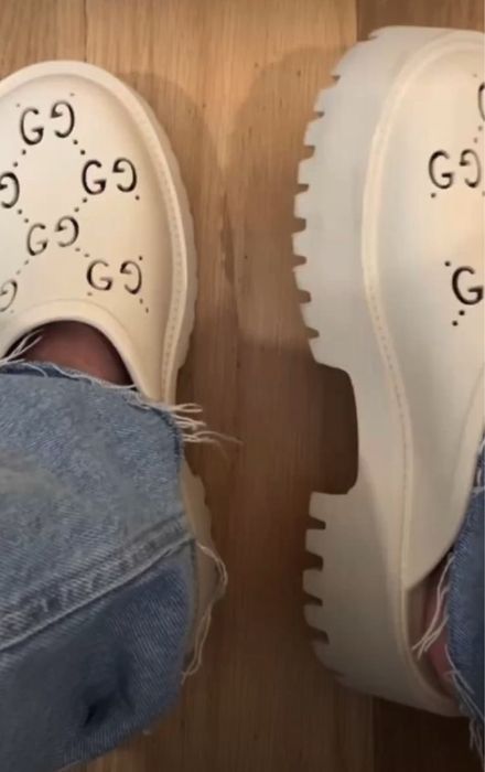 Сабо клоги відомого бренду 41 розмір