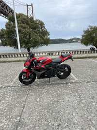 Honda cbr 600 rr