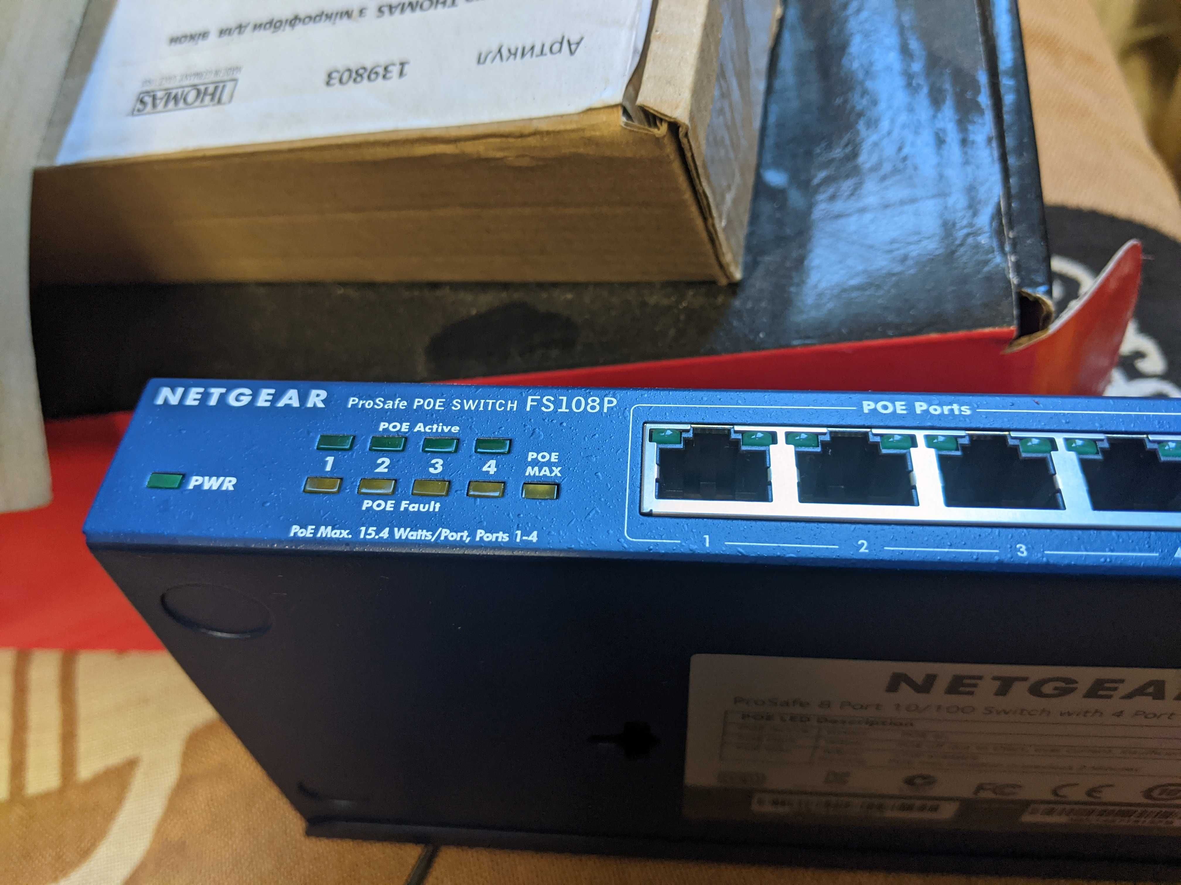 Коммутатор Fast Ethernet PoE Netgear FS108P