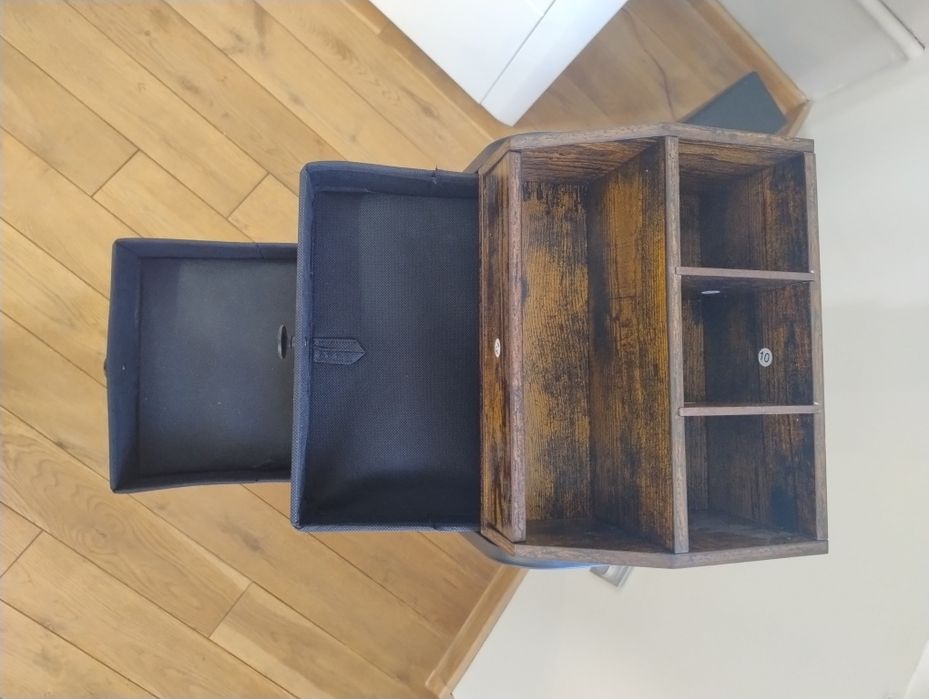 Komoda,toaletka,stojak,regał,toaleta