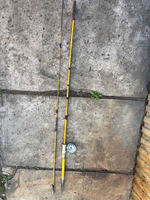 Wędka bambusowa z kołowrotkiem 260cm