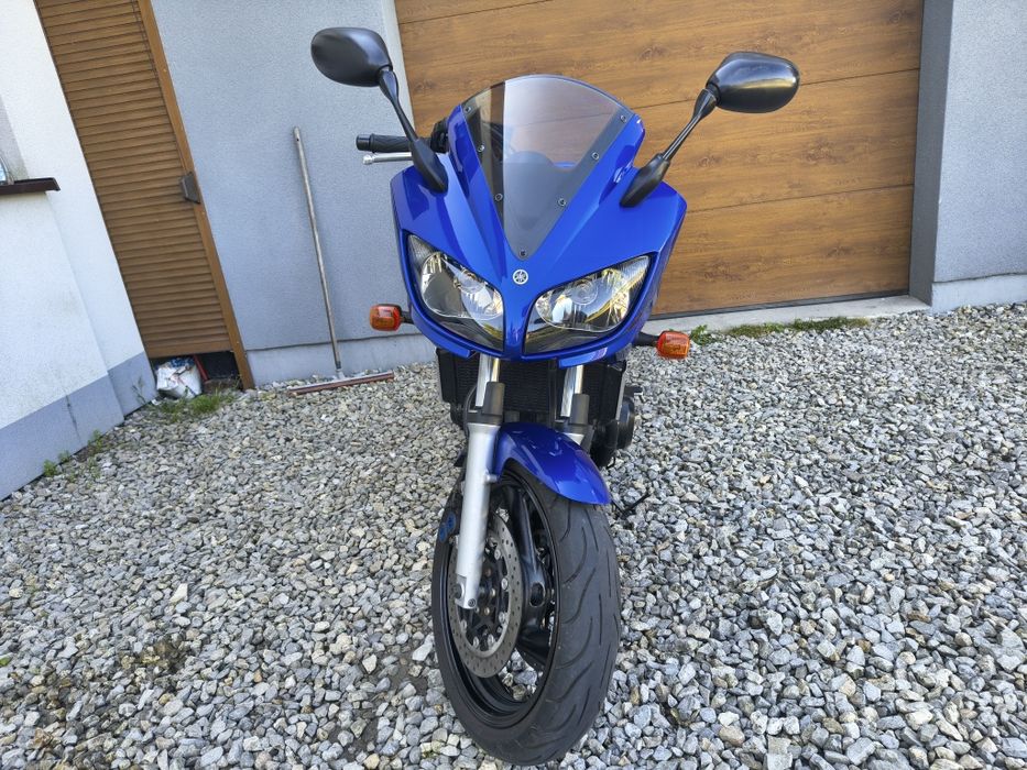 Yamaha fazer FZS 600 przebieg 27tys stan wzorowy po serwisie