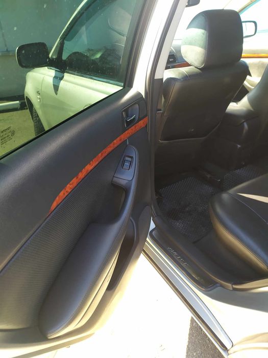 Продаю свое авто,Тойота Авенсис универсал2 поколения 2 дизель д 4 д дв