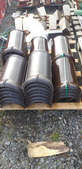 Wyprzedaż Dachówek, gąsiorów , kominków dodatków ceramicznych