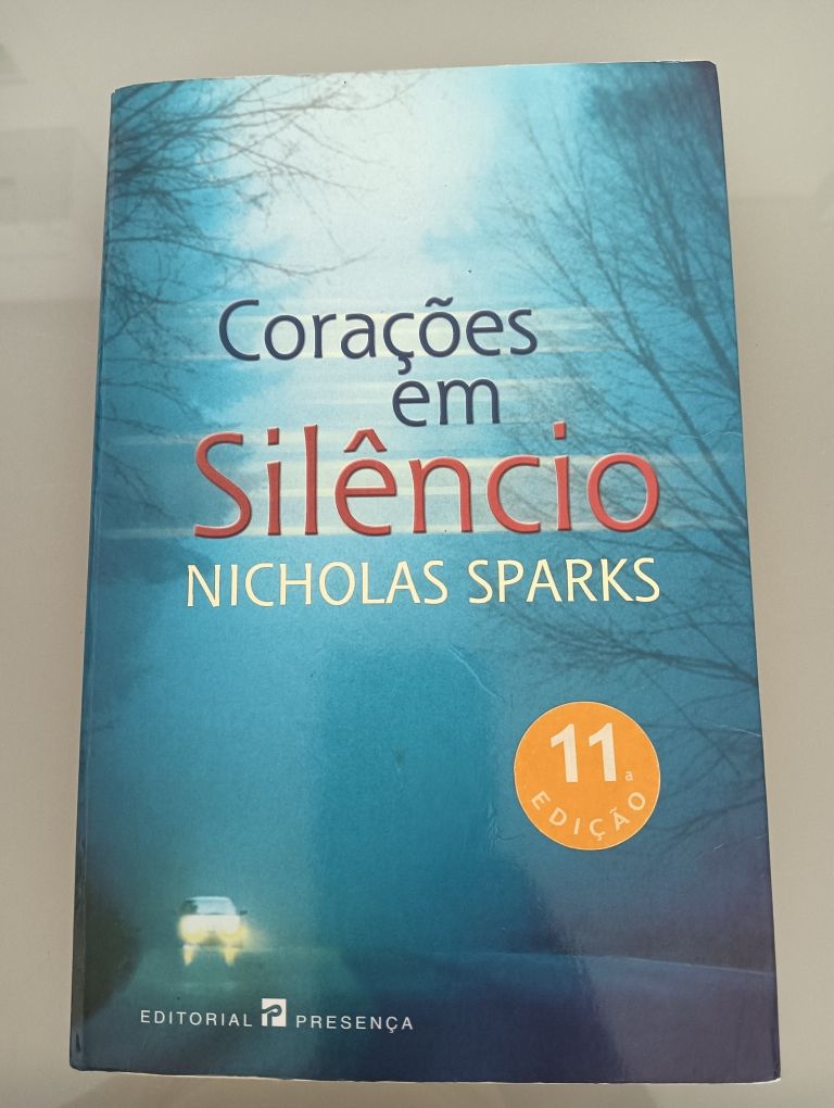 Corações em Silêncio	Nicholas Sparks	Como Novo!!