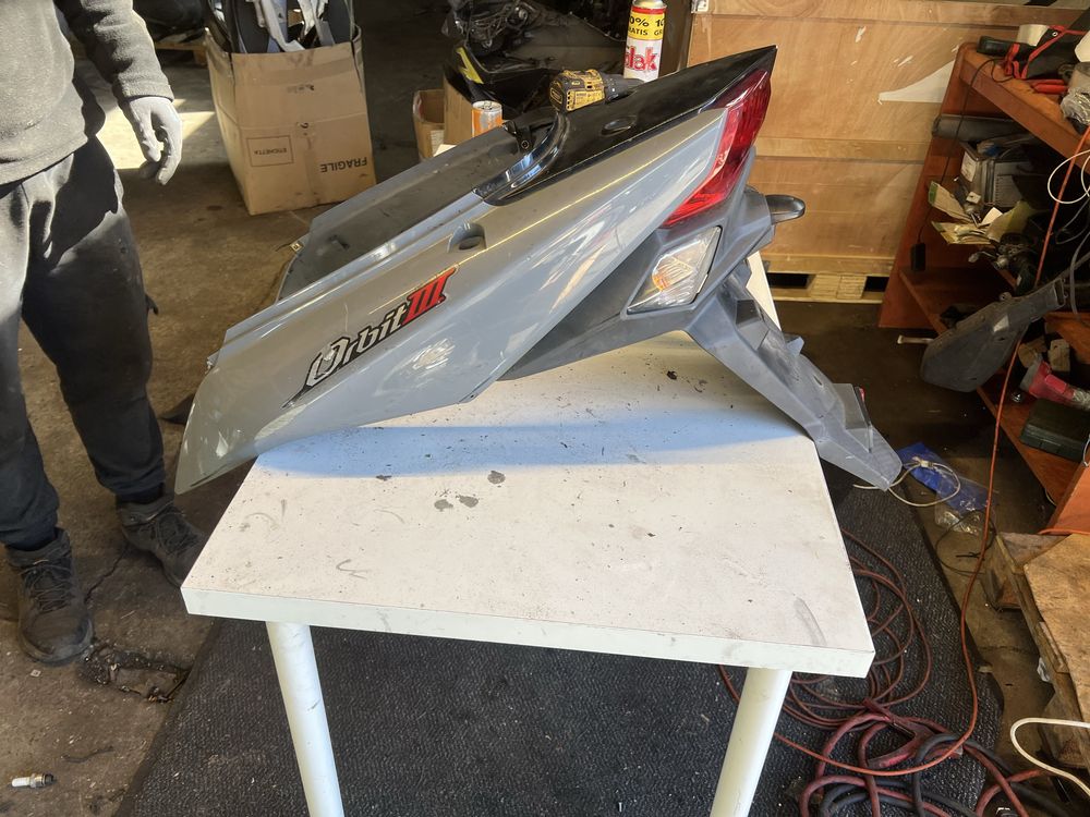 Sym orbit 3 50 ogon zadupek owiewka