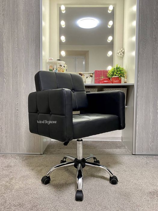 Крісло перукарське Beatrice на колесах