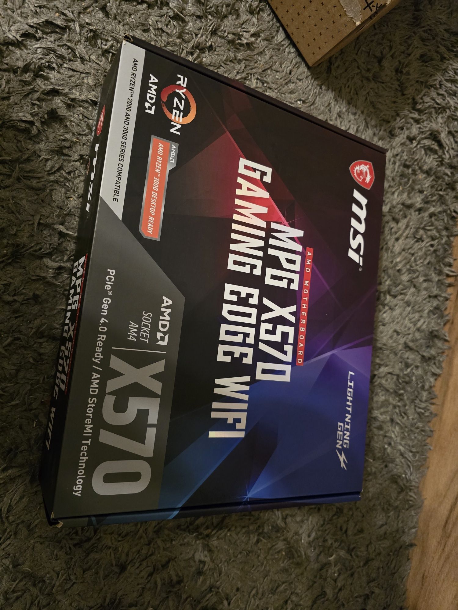 Płyta główna x570 gaming edge wifi msi
