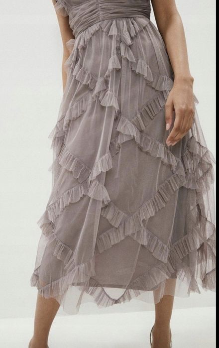 COAST koktajlowa sukienka tiulowa midi zgaszony róż falbanki r. 44-46