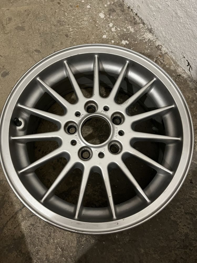 Sprzedam styling 32