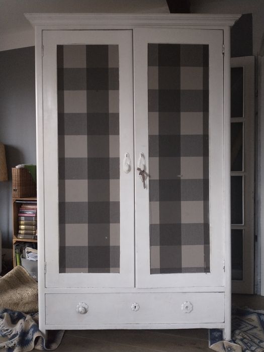 Piękna stara Szafa lite drewno 100 letnia