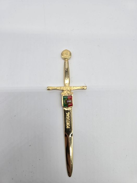 Abridor de cartas novo. Souvenir de Portugal  / Sintra