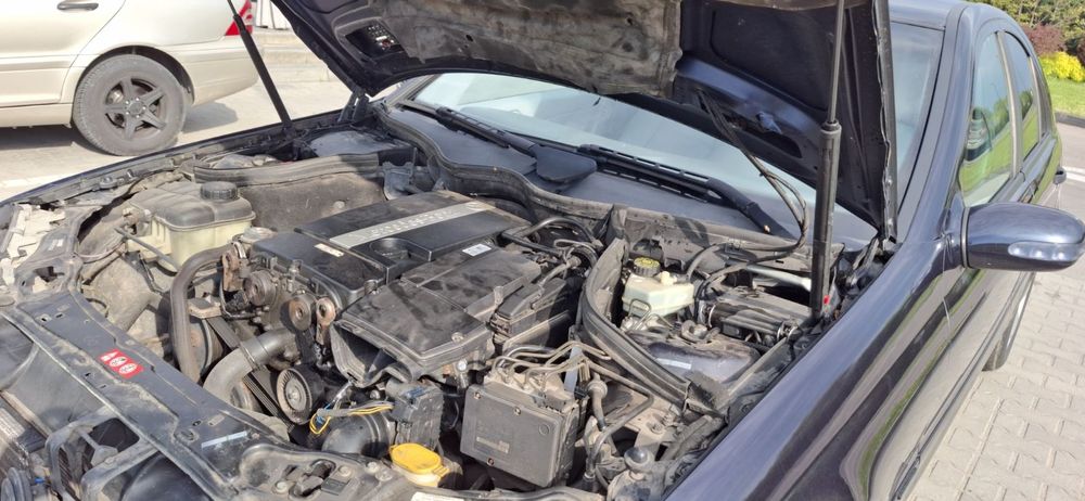 Продам Mersedes  c180