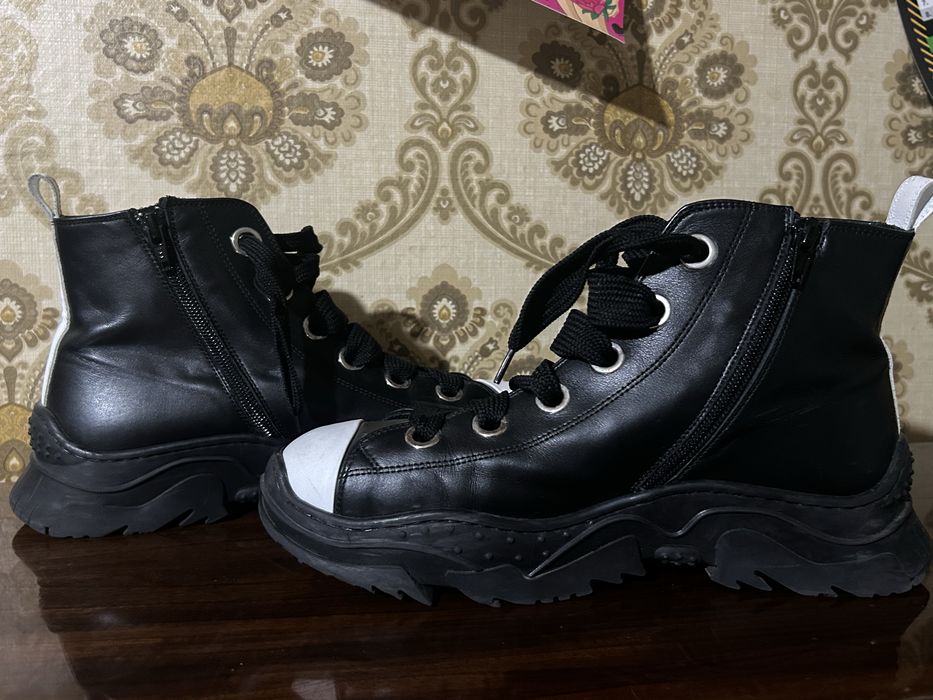 Щкіряні напів ботінки