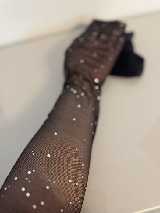 Czarne rajstopy z brokatem / 95–130 cm długości