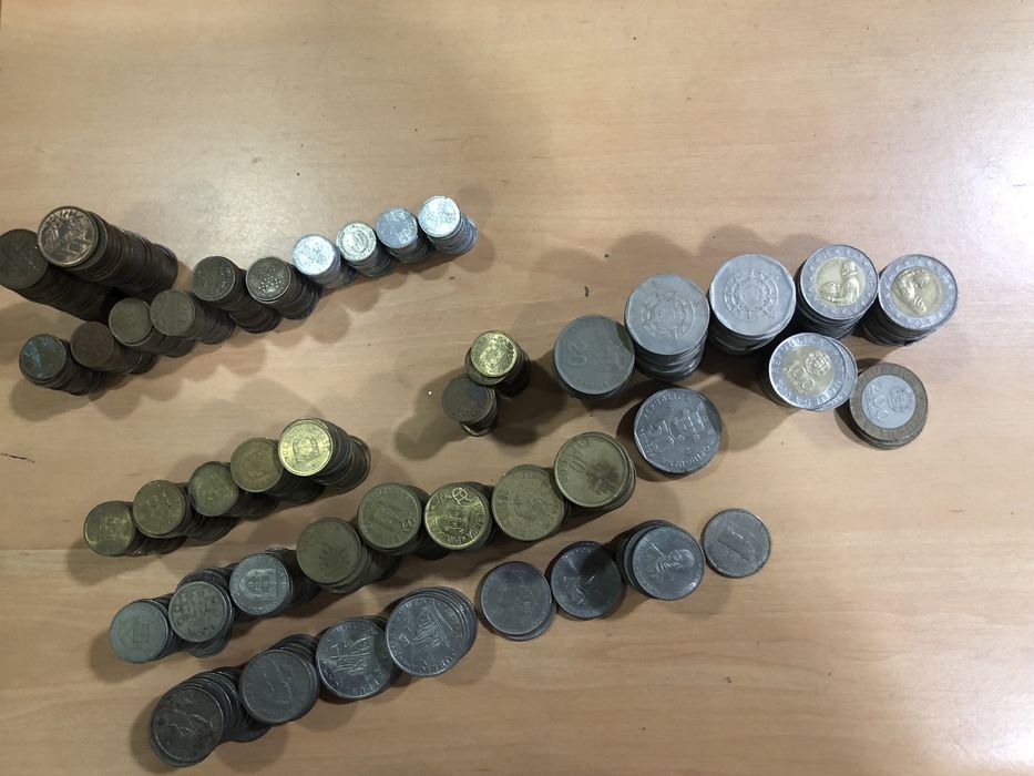 Lote de moedas de escudo