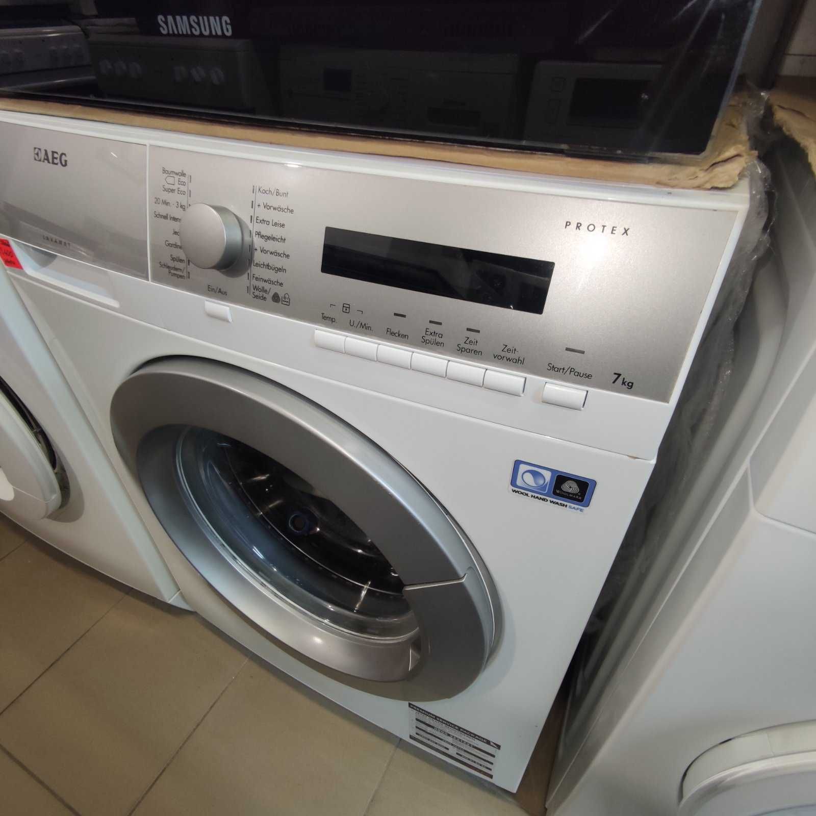 Пральна Electrolux машина 7 кг 60 см. інверторна